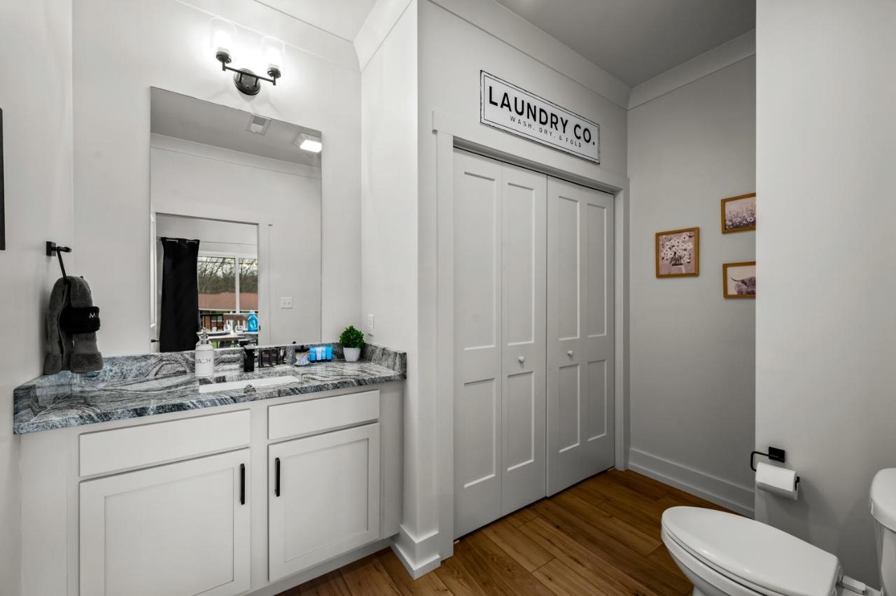 *Dog Friendly*Modern Home-Minutes To Dollywood, Gatlinburg, Smoky Mountains & Pigeon Forge! Екстериор снимка